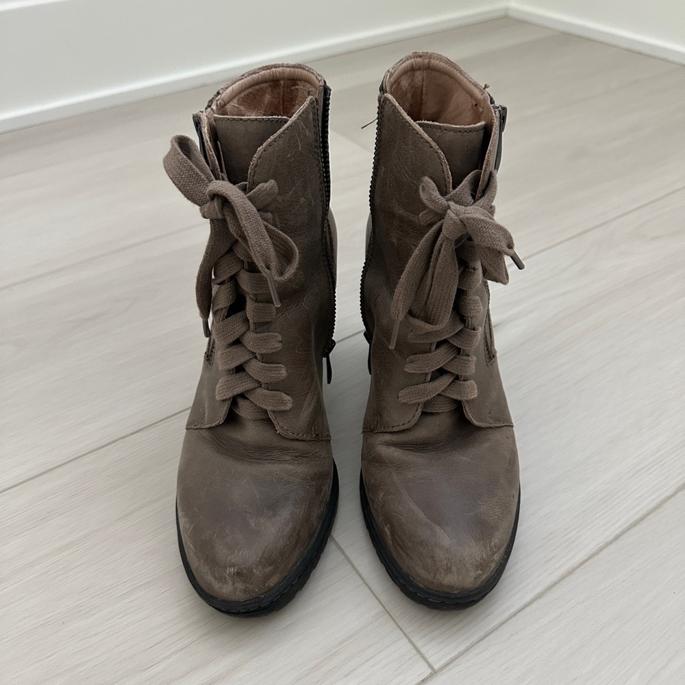 Nordstrom Biala Brown Lace-Up Ankle Boots Size 9